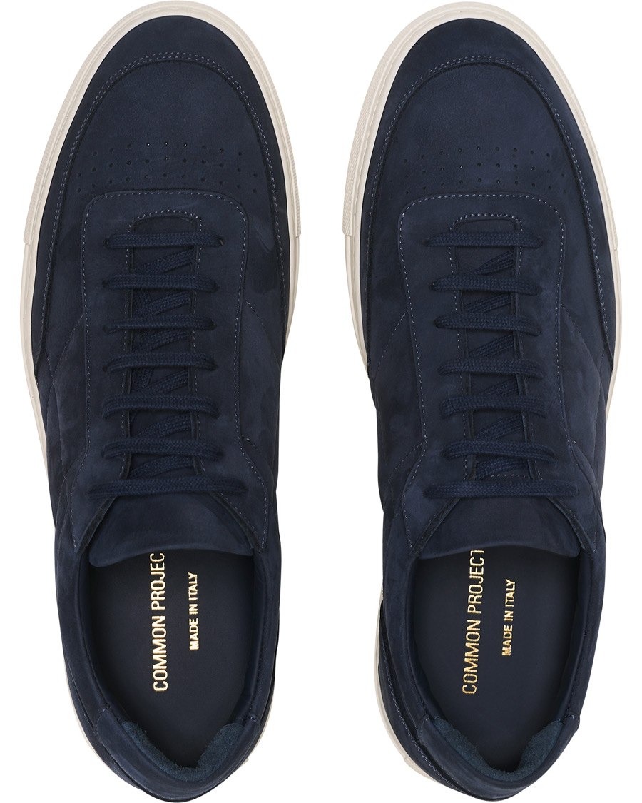 Heren | Common Projects Resort Classic Sneaker Navy Nubuck | Common Projects | Resort Classic Sneaker Navy Nubuck