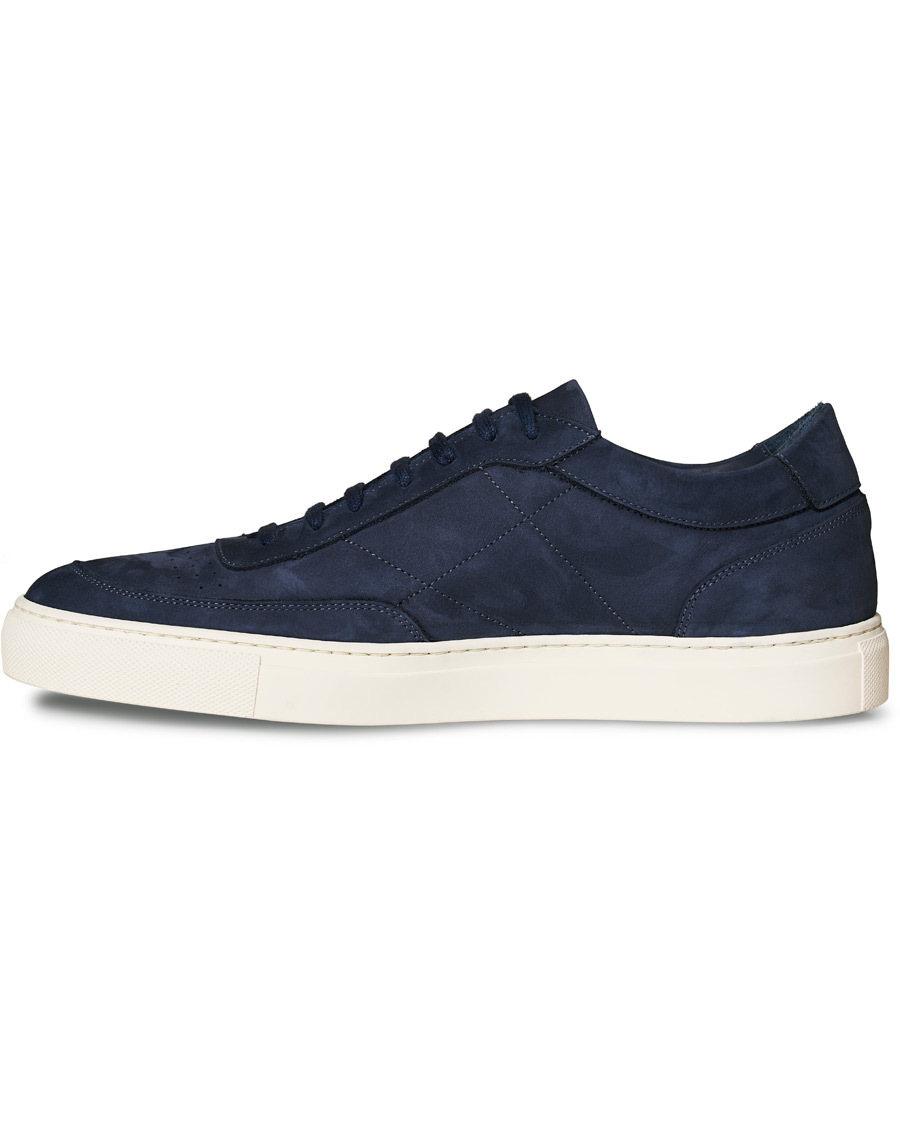 Heren | Common Projects Resort Classic Sneaker Navy Nubuck | Common Projects | Resort Classic Sneaker Navy Nubuck