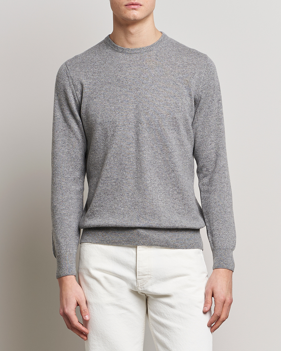 Heren | Italian Department | Piacenza Cashmere | Cashmere Crew Neck Sweater Light Grey