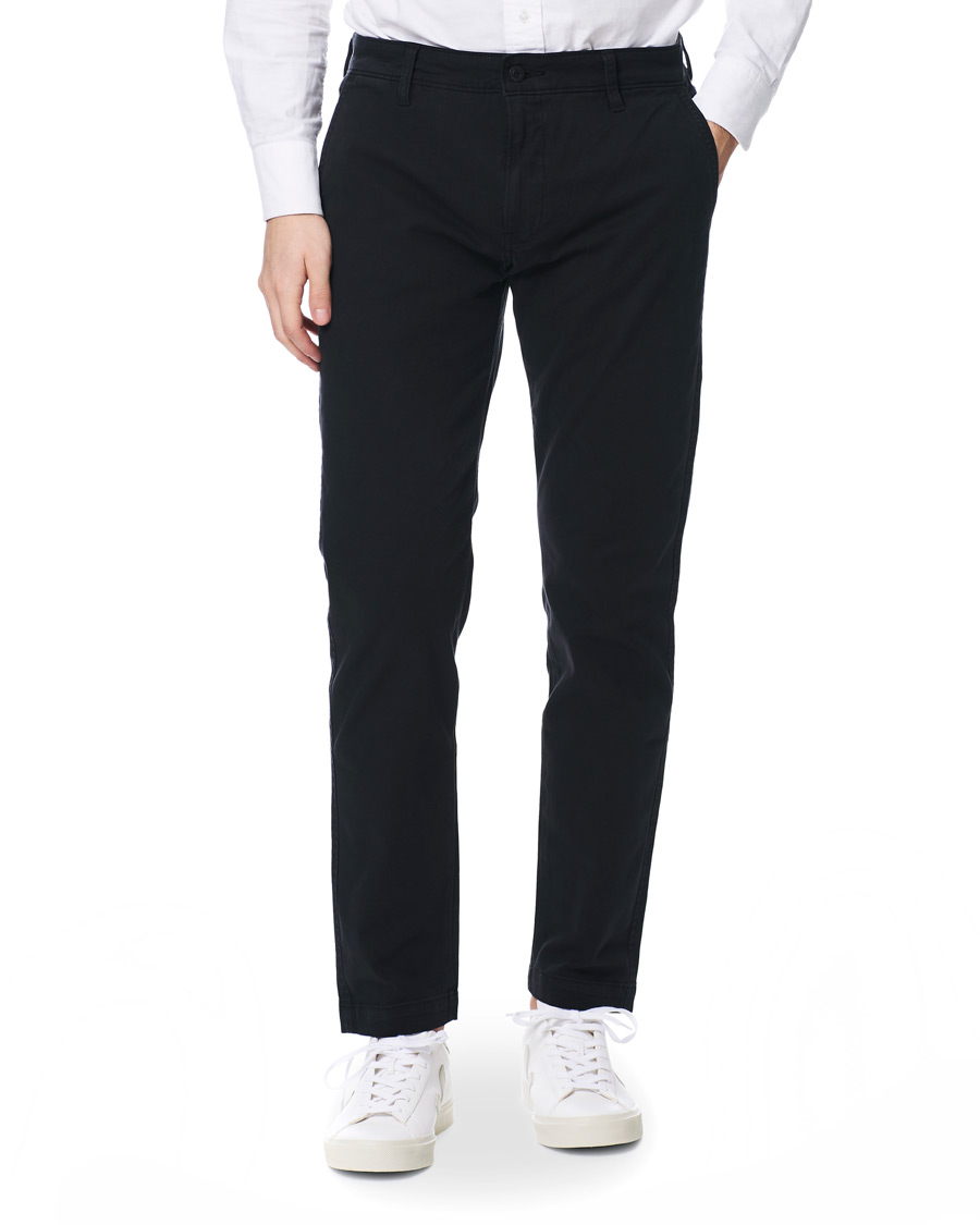 Heren | Broeken | Levi's | Garment Dyed Stretch Chino Mineral Black