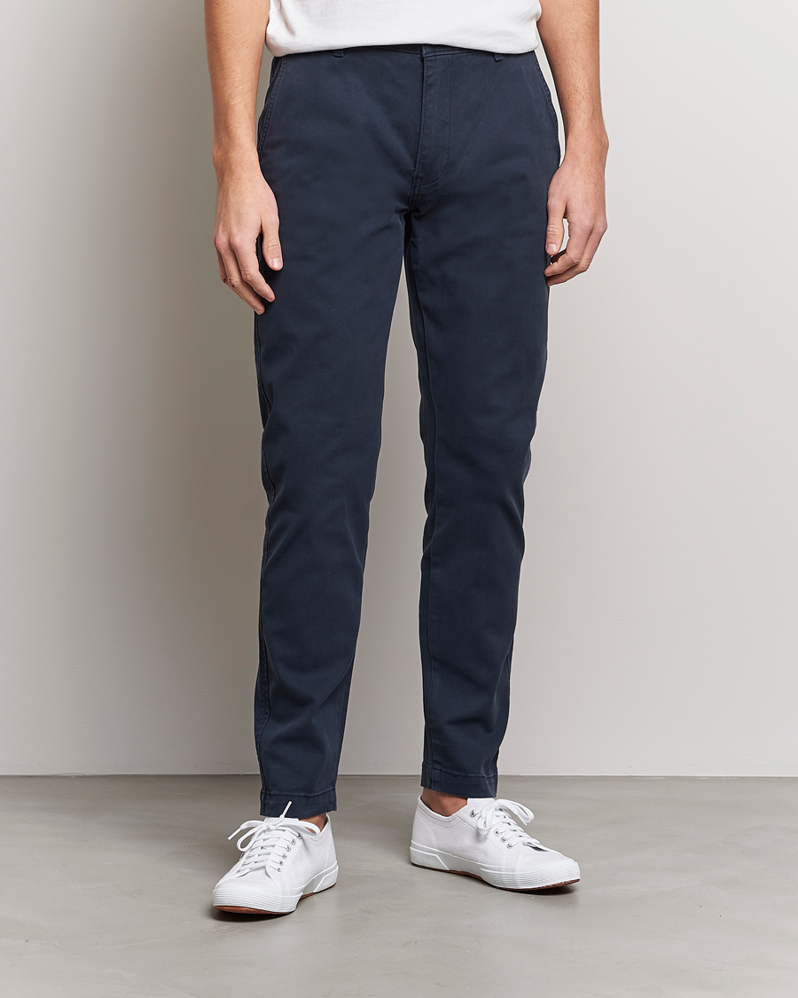 Heren | Chino's | Levi's | Garment Dyed Stretch Chino Baltic Navy