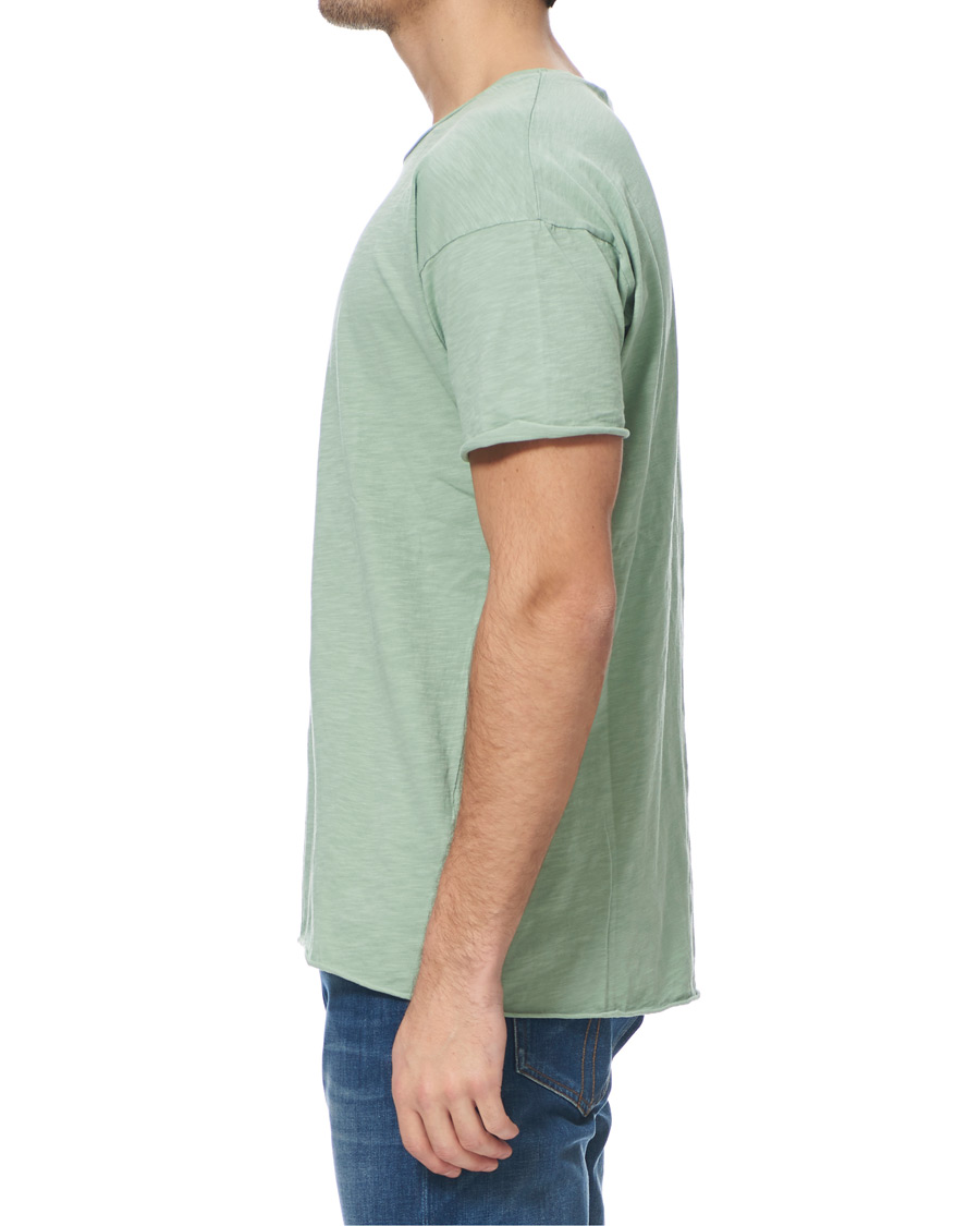 Heren | T-shirts | Nudie Jeans | Roger Slub Crew Neck Tee Pale Green