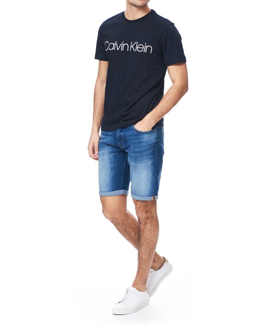 Heren | Korte broek | Calvin Klein Jeans | Regular Fit Shorts Mid Blue