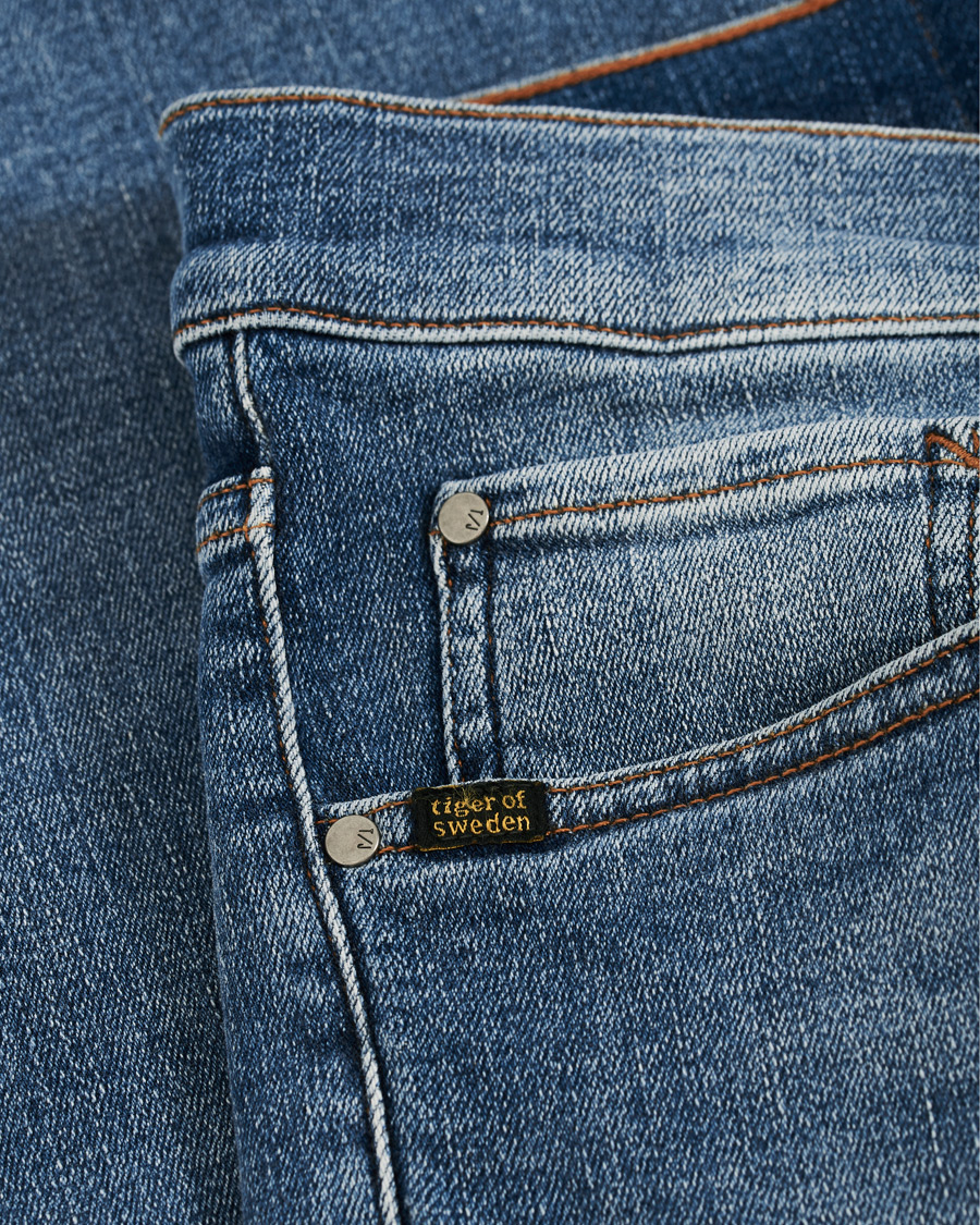 Heren | Jeans | Tiger of Sweden Jeans | Leon Super Stretch Coen Jeans Light Washed