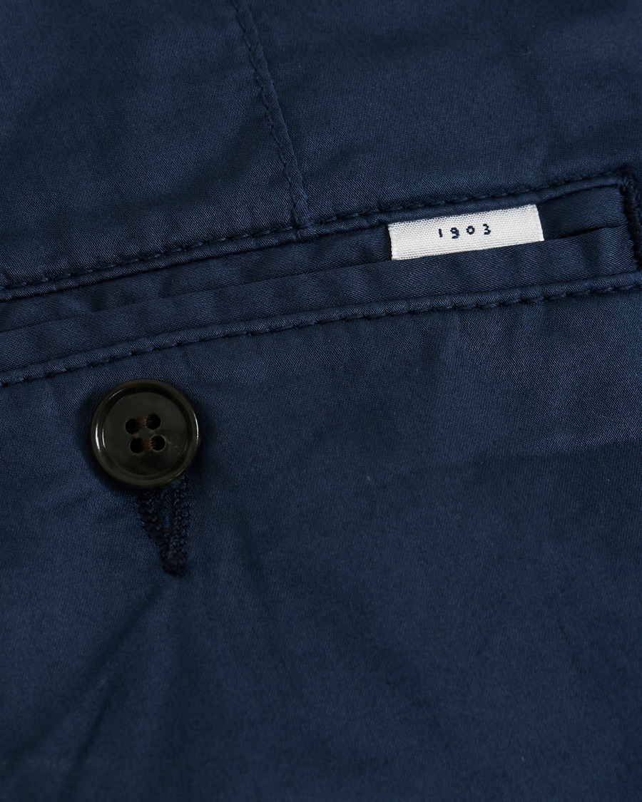 Heren | Broeken | Tiger of Sweden | Truman Satin Chinos Navy
