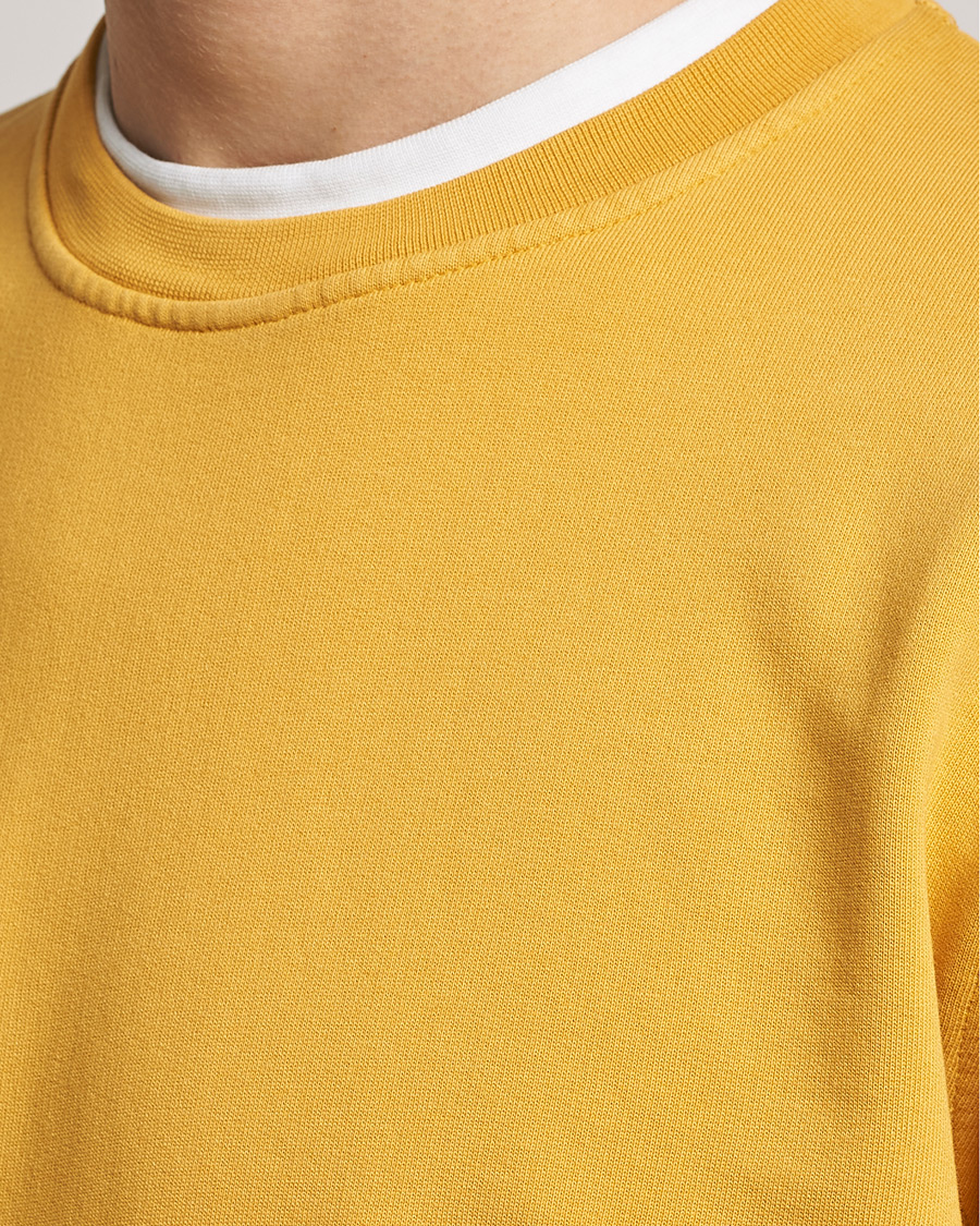 Heren | Truien | Colorful Standard | Classic Organic Crew Neck Sweat Burned Yellow