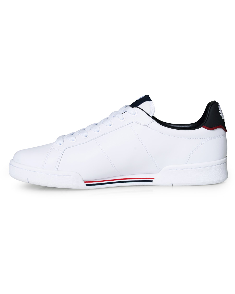 Heren | Fred Perry B722 Leather Sneaker White/Navy | Fred Perry | B722 Leather Sneaker White/Navy