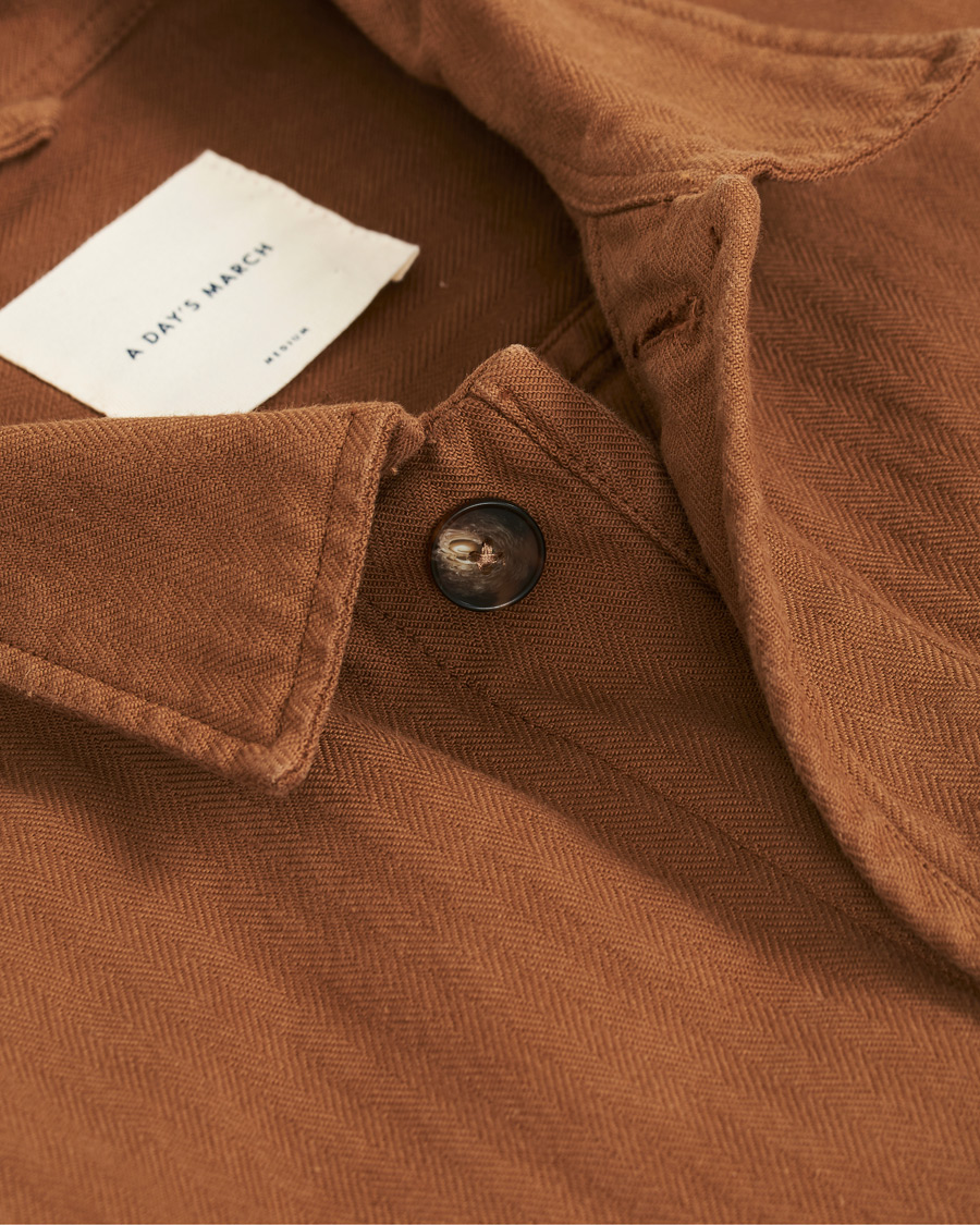 Heren | Overhemden | A Day's March | Original Herringbone Overshirt Trucker Brown L