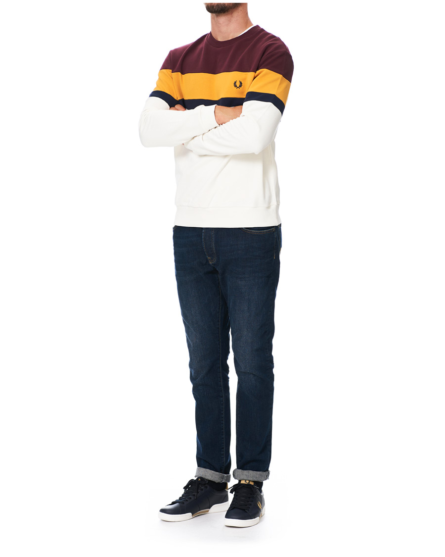 Heren | Fred Perry B722 Leather Sneaker Navy/Gold | Fred Perry | B722 Leather Sneaker Navy/Gold