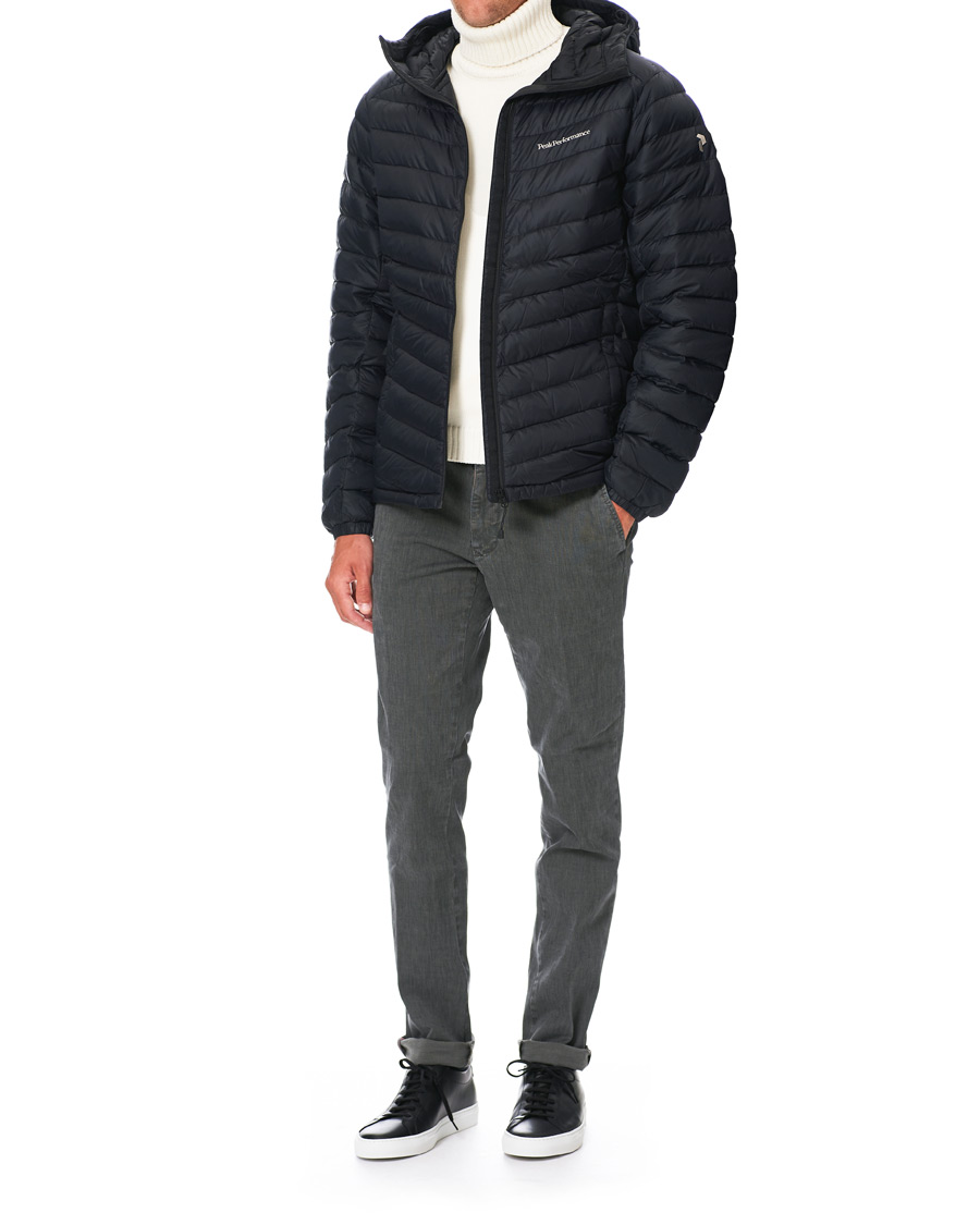 Heren | Jassen | Peak Performance | Frost Liner Down Hooded Jacket Black