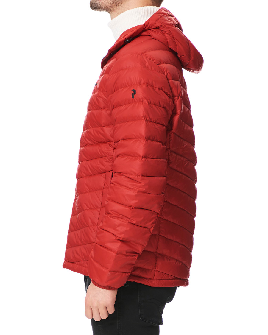 Heren | Jassen | Peak Performance | Frost Liner Down Hooded Jacket Red