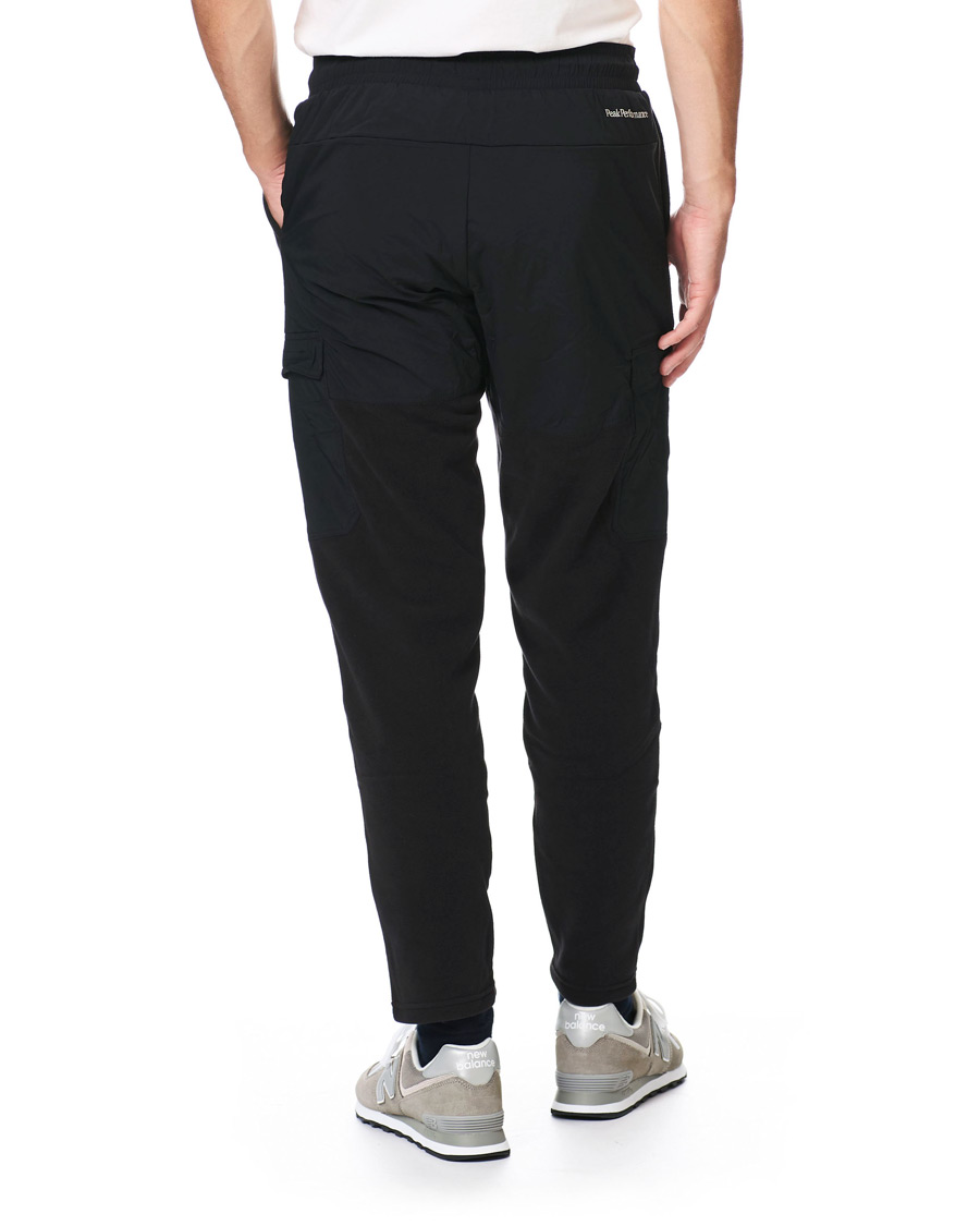 Heren | Broeken | Peak Performance | Tech Soft Fleece Cargo Pants Black