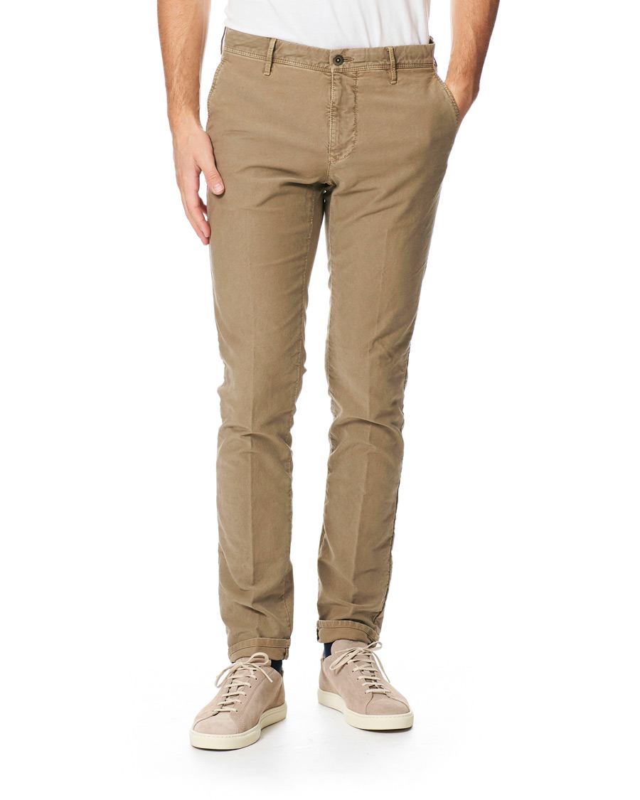 Heren | Broeken | Incotex | Slim Fit Garment Dyed Washed Slacks Beige