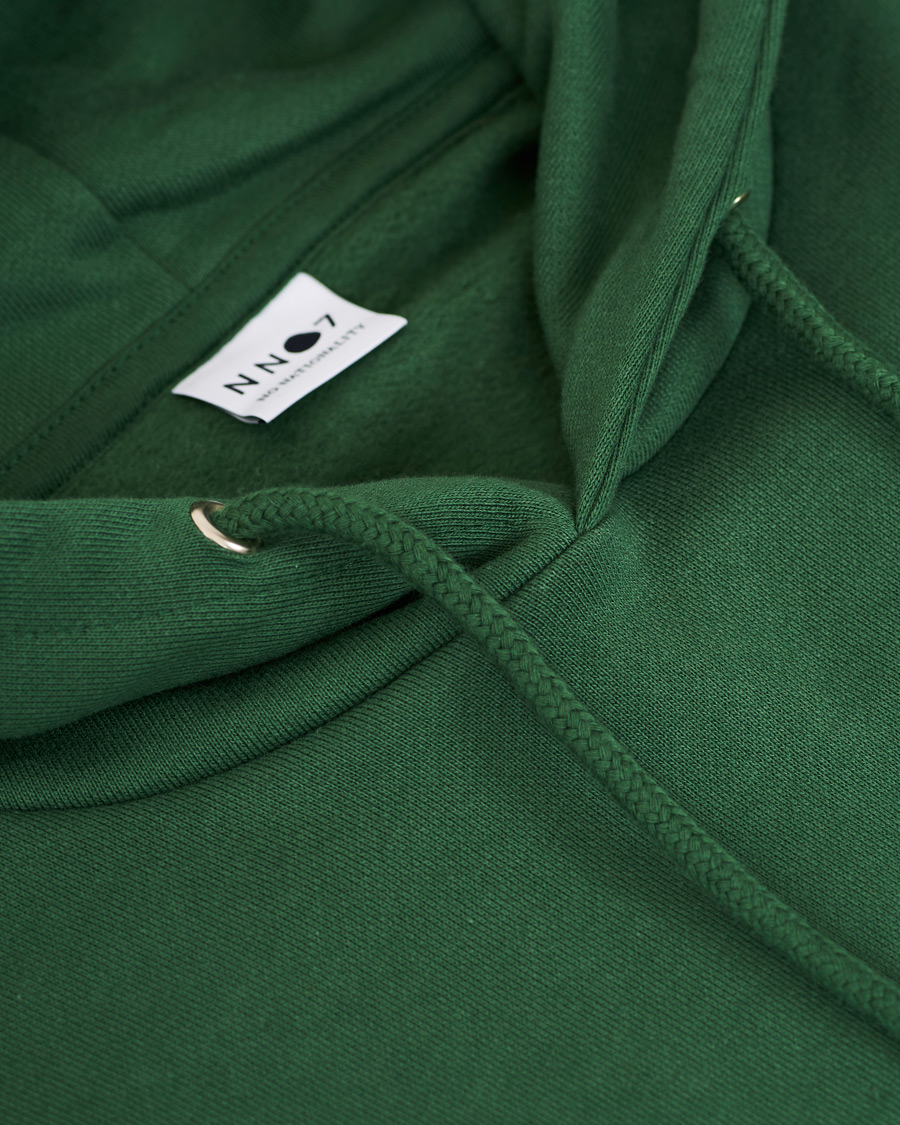Heren | Truien | NN07 | Barrow Printed Hoodie Bottle Green