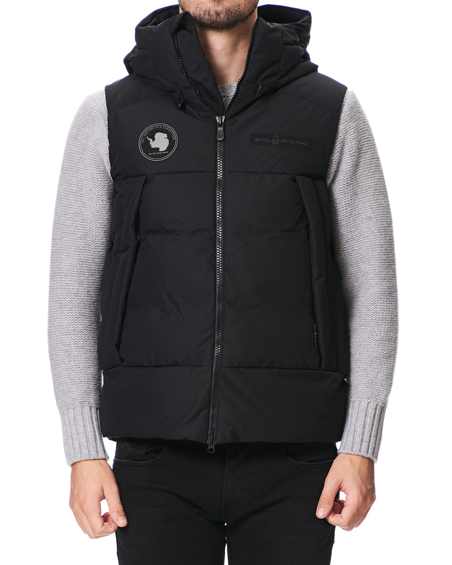 Heren | Jassen | Sail Racing | Artic Down Hooded Vest Carbon