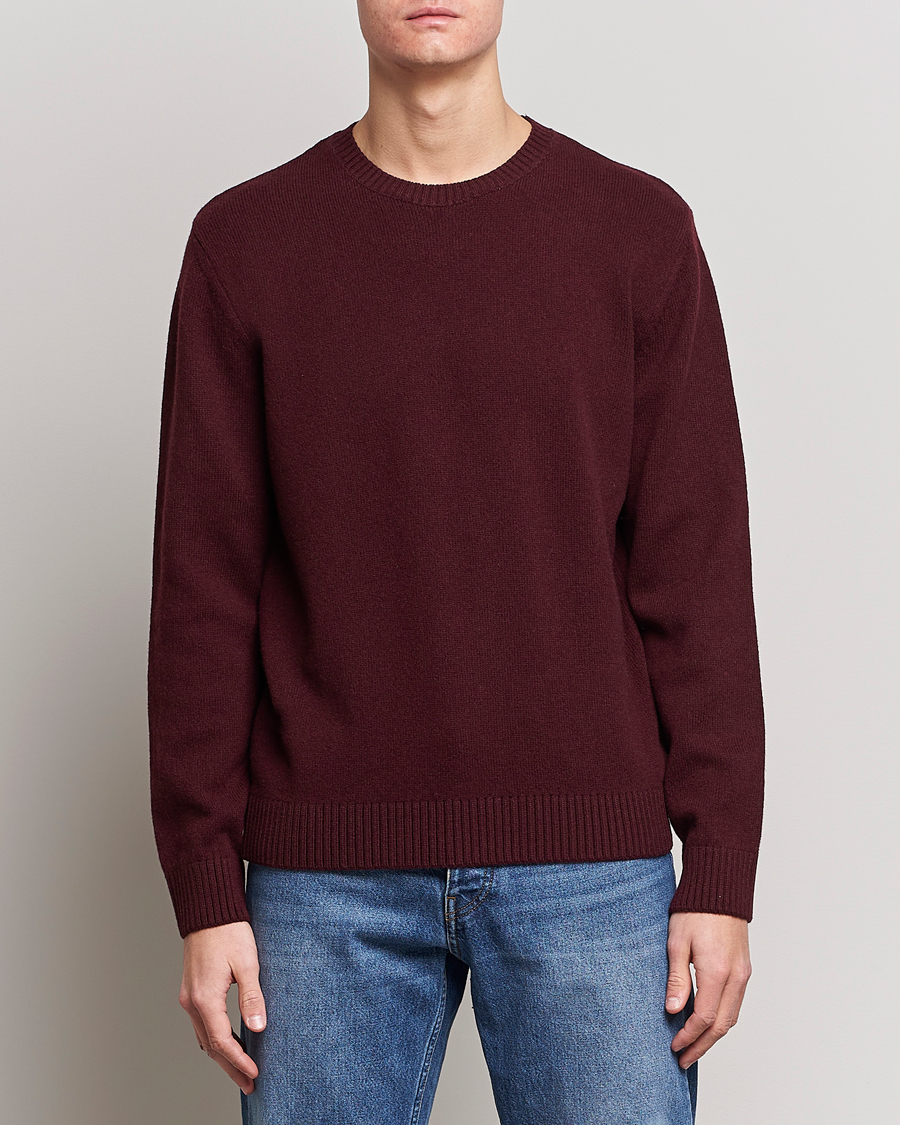 Heren |  | Colorful Standard | Classic Merino Wool Crew Neck Oxblood Red