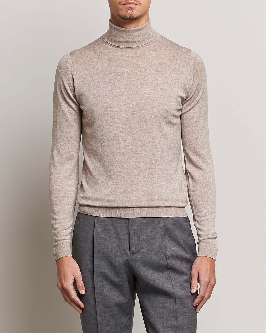 Heren | Afdelingen | John Smedley | Cherwell Extra Fine Merino Rollneck Soft Fawn