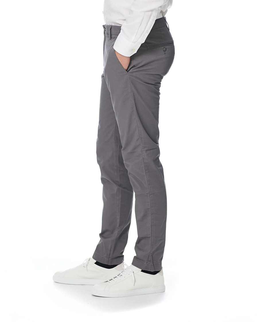 Heren | Broeken | Club Monaco | Connor Cotton Stretch Chino Grey