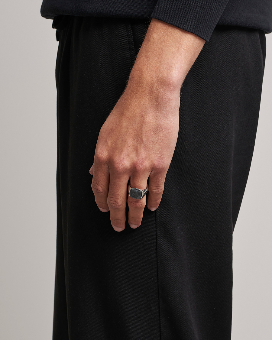 Heren | Tom Wood | Tom Wood | Cushion Larvikite Ring Silver