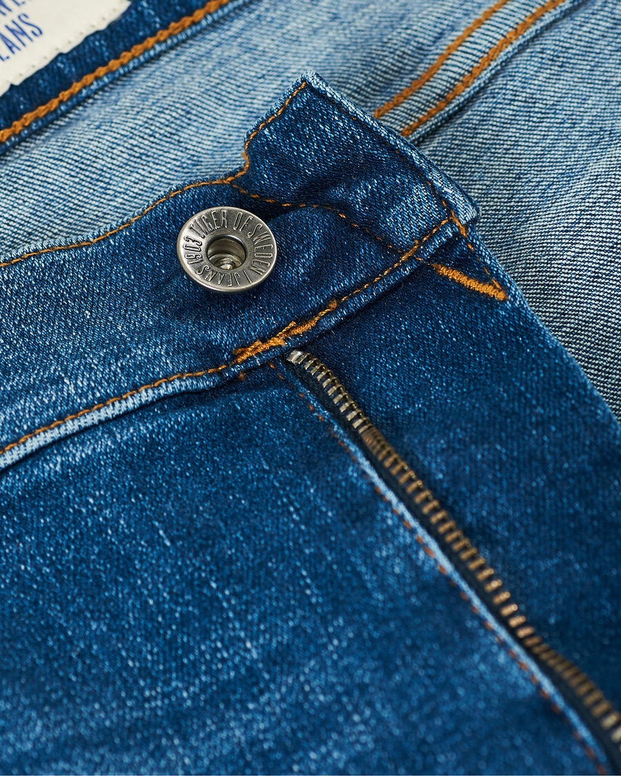 Heren | Jeans | Tiger of Sweden Jeans | Evolve Super Stretch Tide Jeans Light Blue