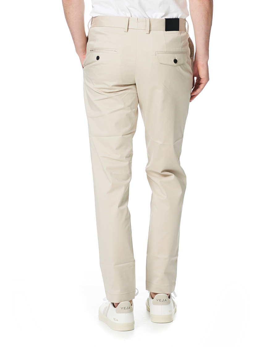 Heren | Broeken | J.Lindeberg | Chaze Super Satin Strech Chinos Sand Grey