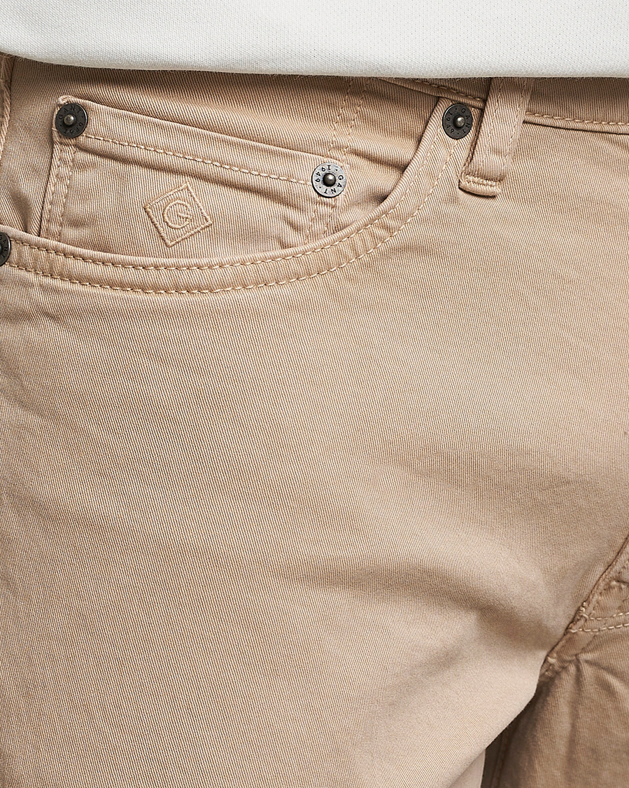 Heren | Broeken | GANT | Hayes Desert Jeans Dry Sand