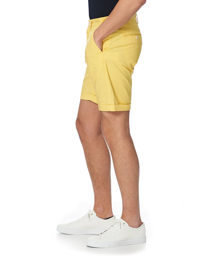 Heren | Korte broek | GANT | Regular Sunbleached Shorts Brimstone Yellow