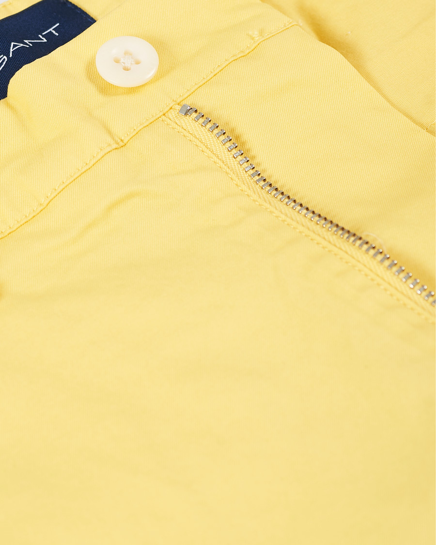 Heren | Korte broek | GANT | Regular Sunbleached Shorts Brimstone Yellow