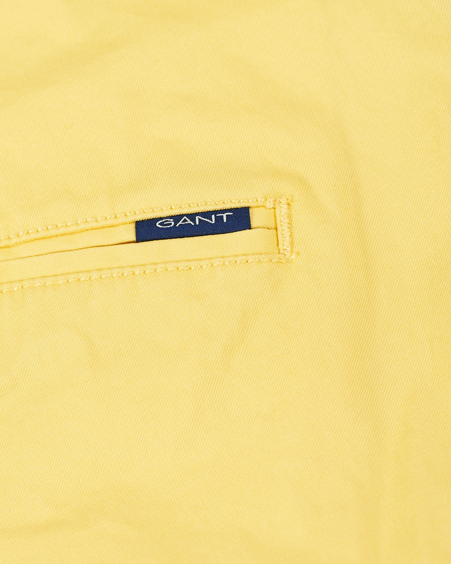Heren | Korte broek | GANT | Regular Sunbleached Shorts Brimstone Yellow