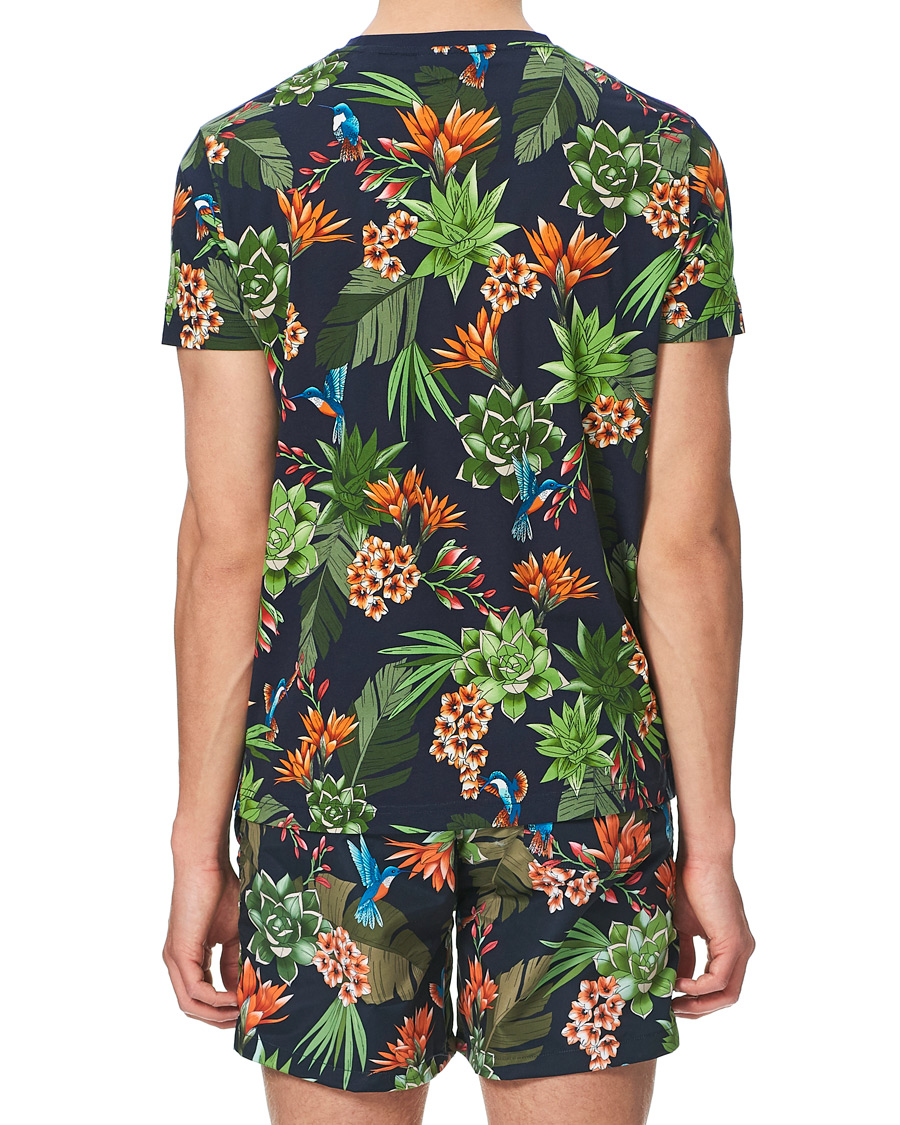 Heren | T-shirts | GANT | Printed Humming Garden Tee Evening Blue