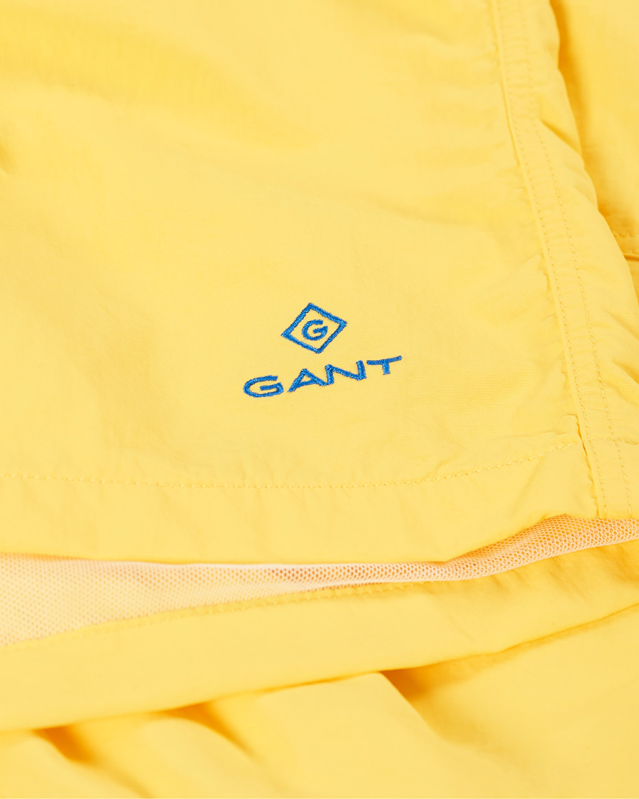 Heren | Zwembroek | GANT | Basic swimshorts Solar Power Yellow