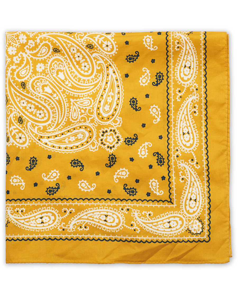 Heren | Amanda Christensen Cotton Voilé Printed Paisley Bandana Yellow | Amanda Christensen | Cotton Voilé Printed Paisley Bandana Yellow