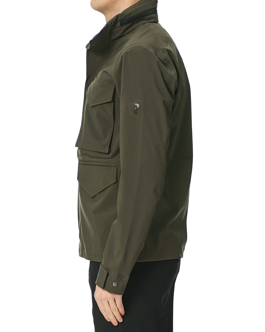 Heren | Jassen | Peak Performance | Softshell Field Jacket Black Olive