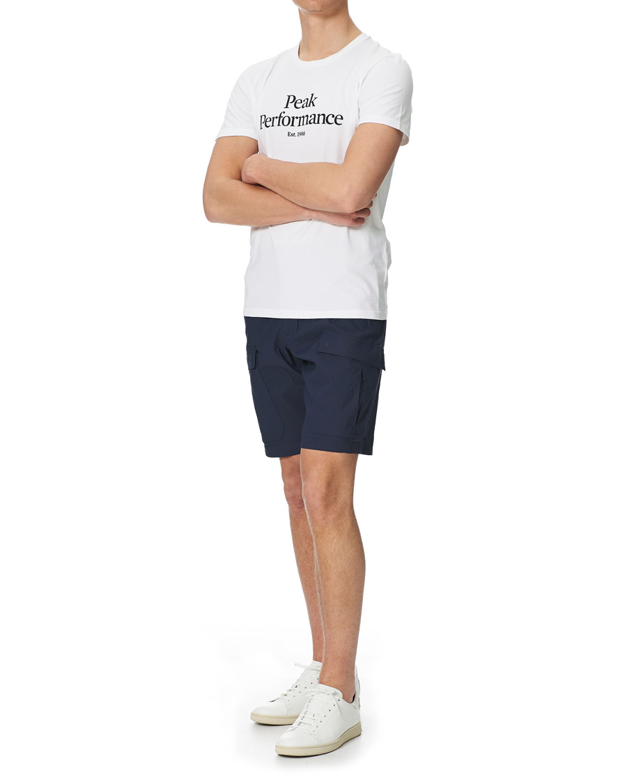 Heren | Korte broek | Peak Performance | Moment Cargo Shorts Blue Shadow