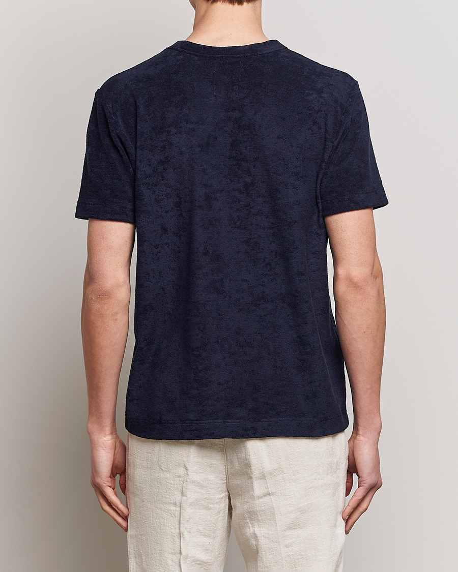 Heren | T-shirts | Howlin' | Fons Cotton Blend Terry Pocket Tee Navy