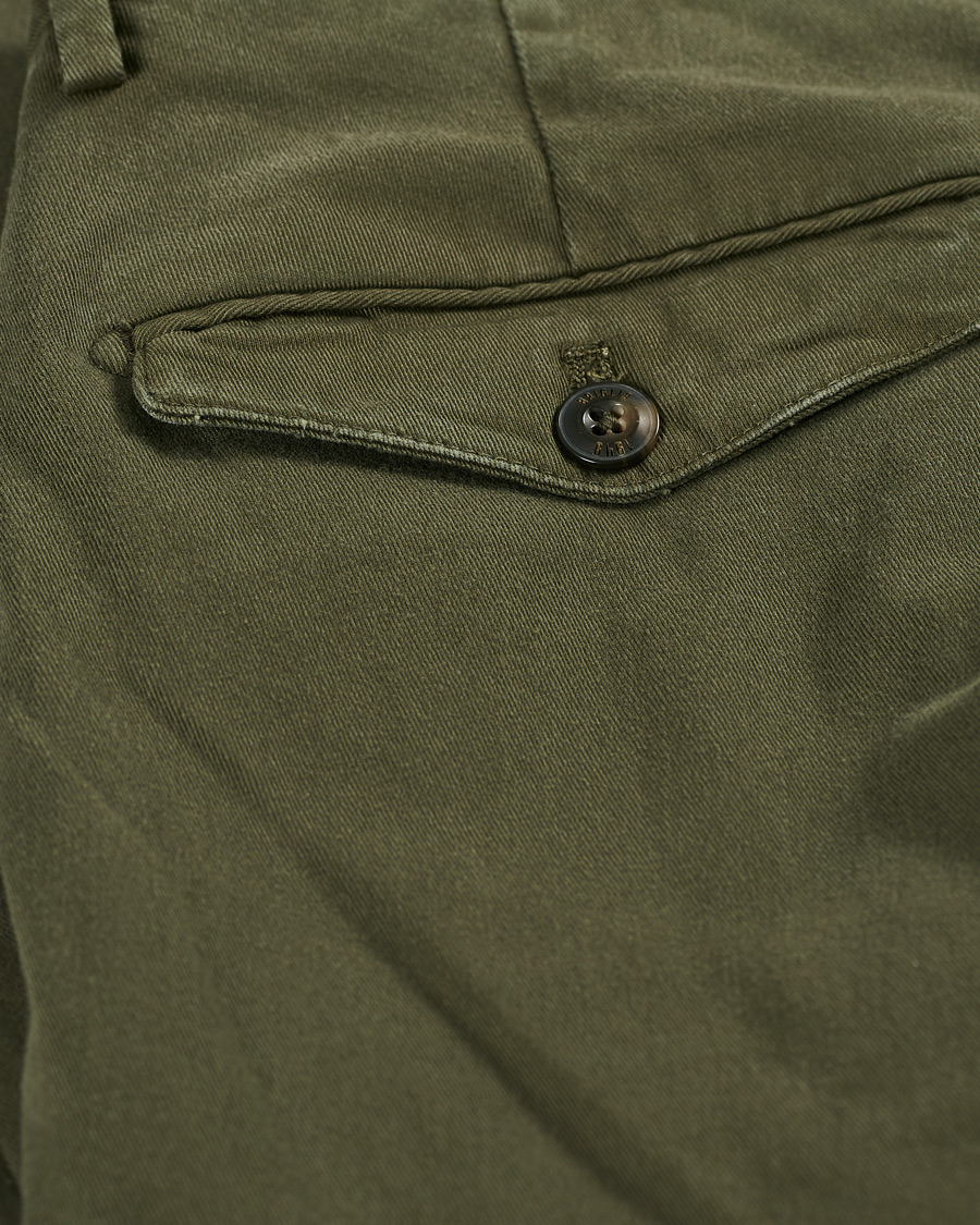 Heren | Broeken | Briglia 1949 | Easy Fit Pleated Cotton Chinos Olive