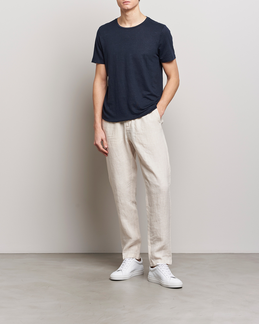 Heren | T-shirts | Oscar Jacobson | Kyran Linen T-Shirt Navy