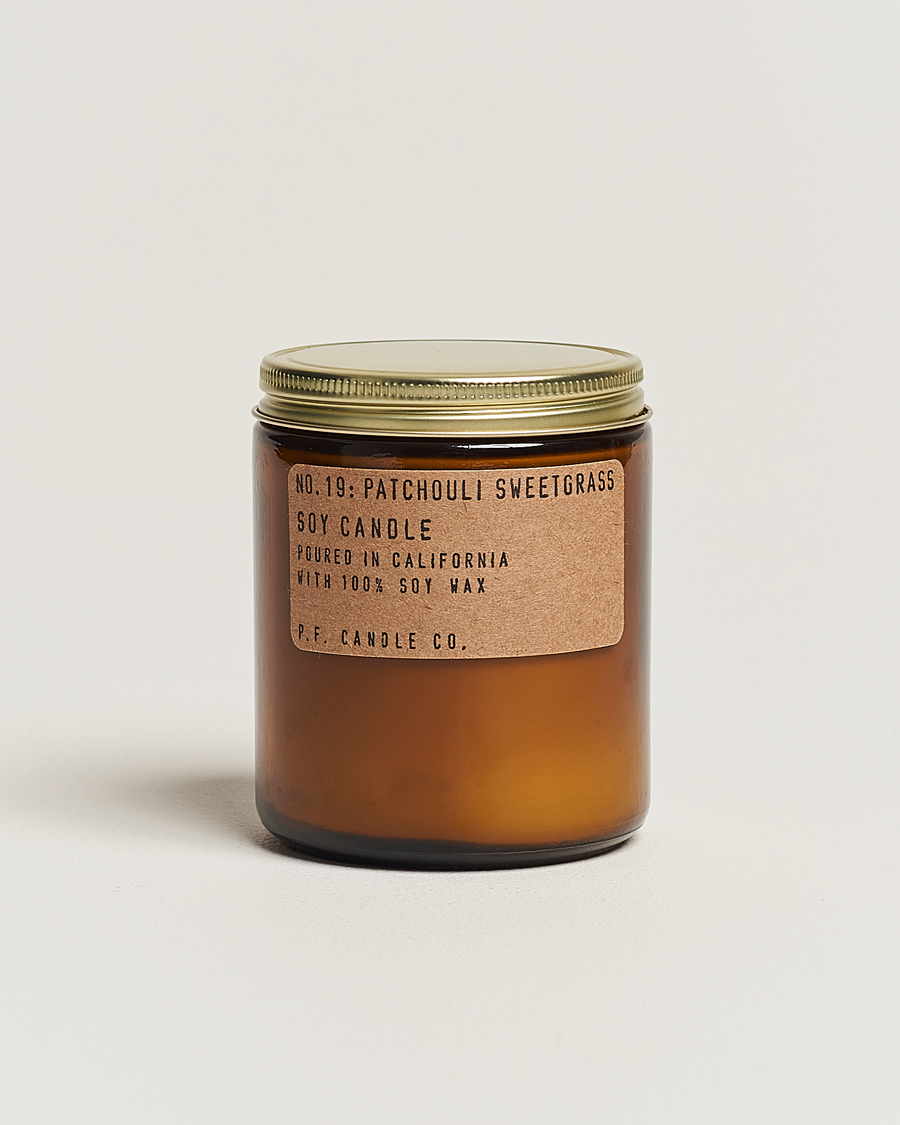 Heren | Geurkaarsen | P.F. Candle Co. | Soy Candle No. 19 Patchouli Sweetgrass 204g