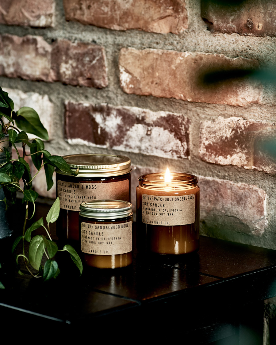 Heren | Geurkaarsen | P.F. Candle Co. | Soy Candle No. 11 Amber & Moss 99g