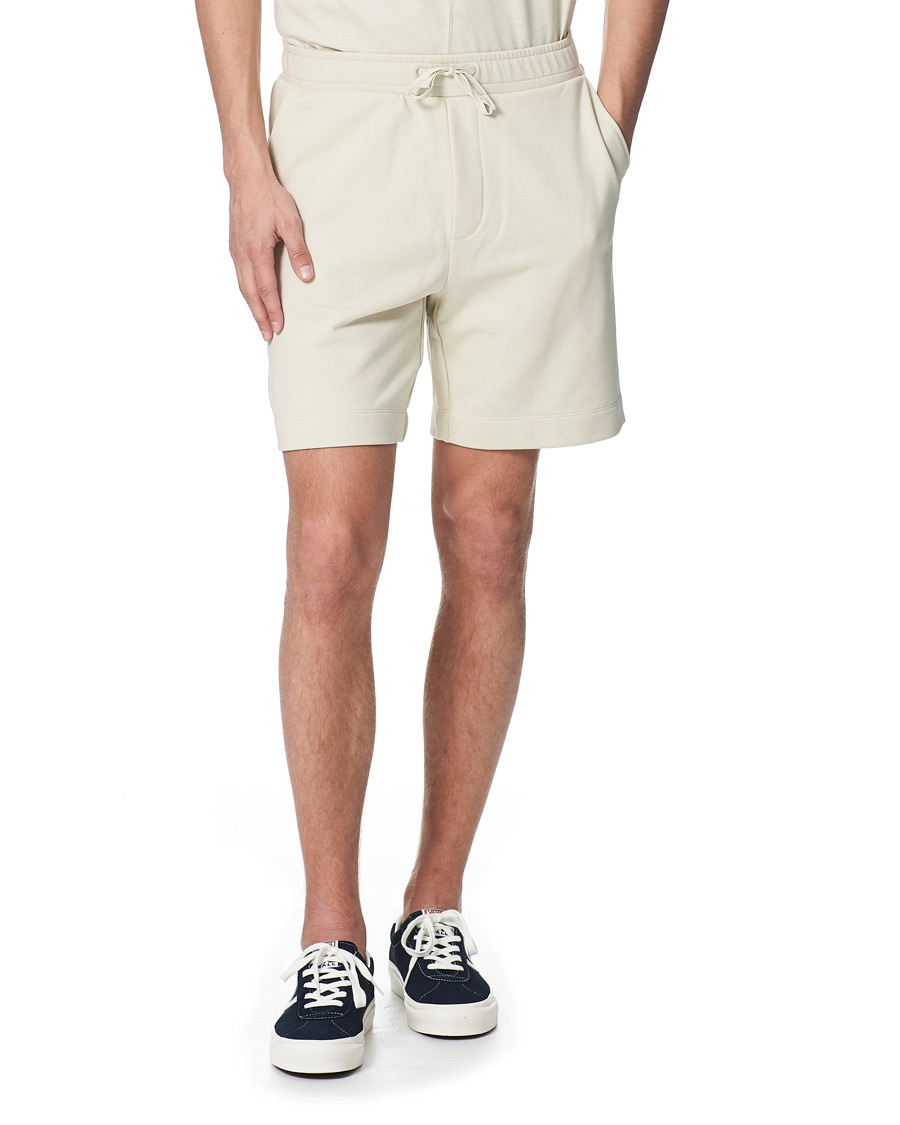 Heren | Korte broek | Filippa K | Barry Organic Cotton Shorts Vanilla Ivory