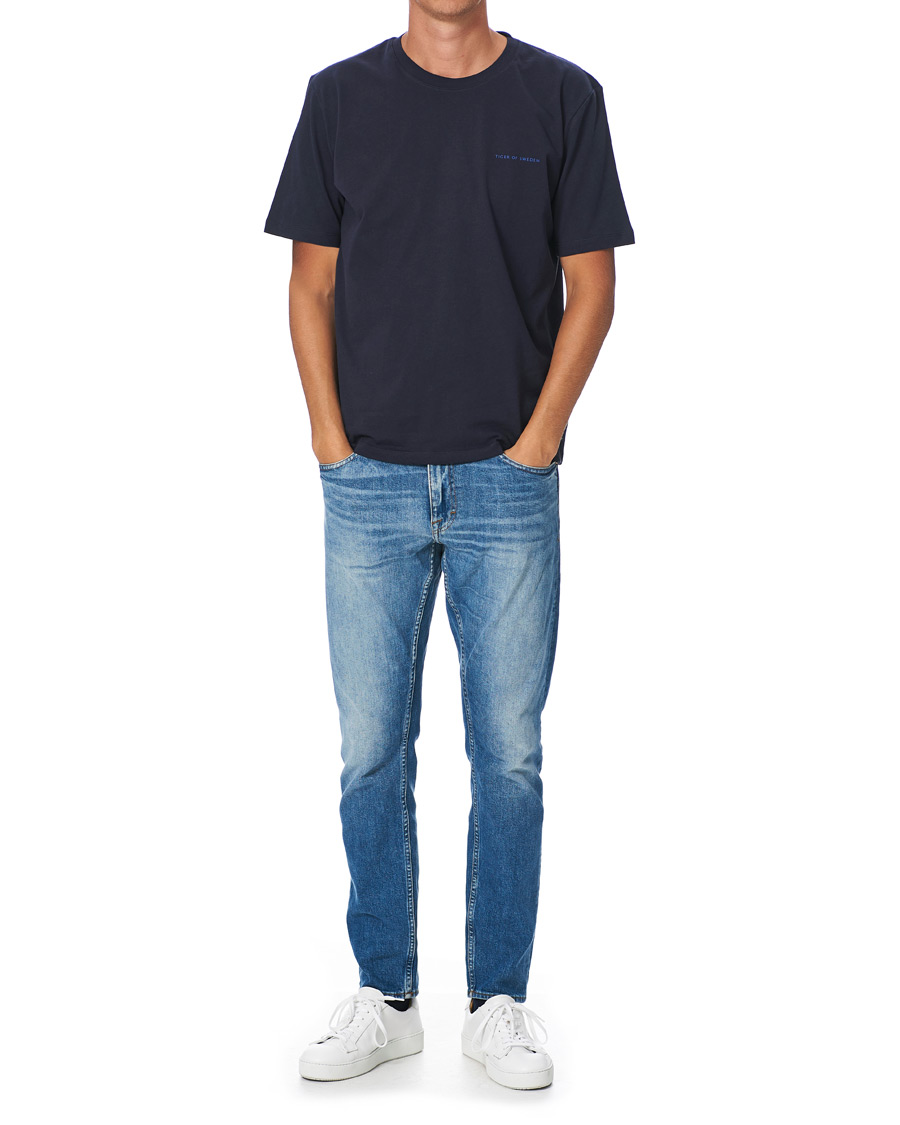 Heren | T-shirts | Tiger of Sweden | Pro Cotton Logo Tee Light Ink