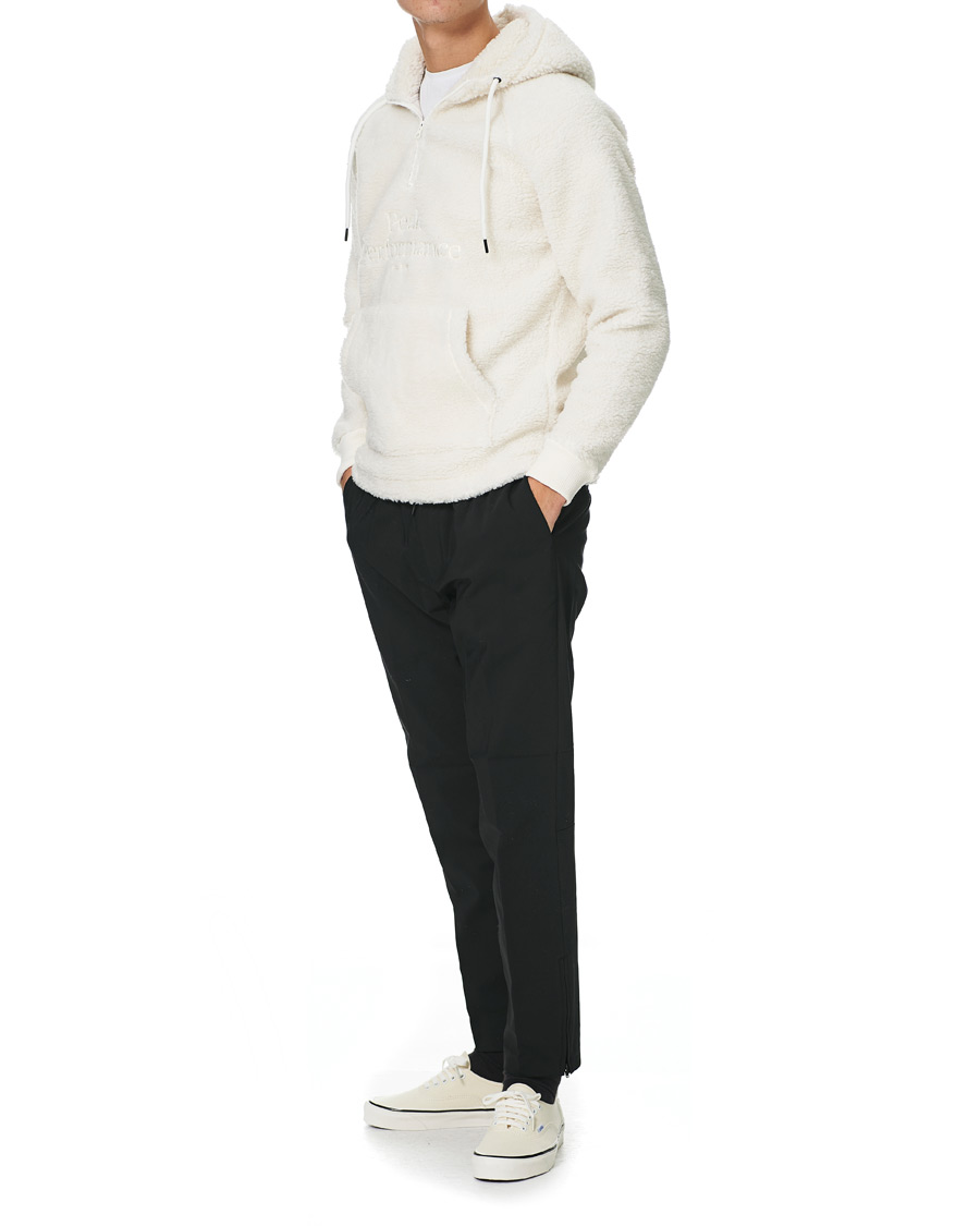 Heren | Truien | Peak Performance | Original Pile Zip Hood Off white