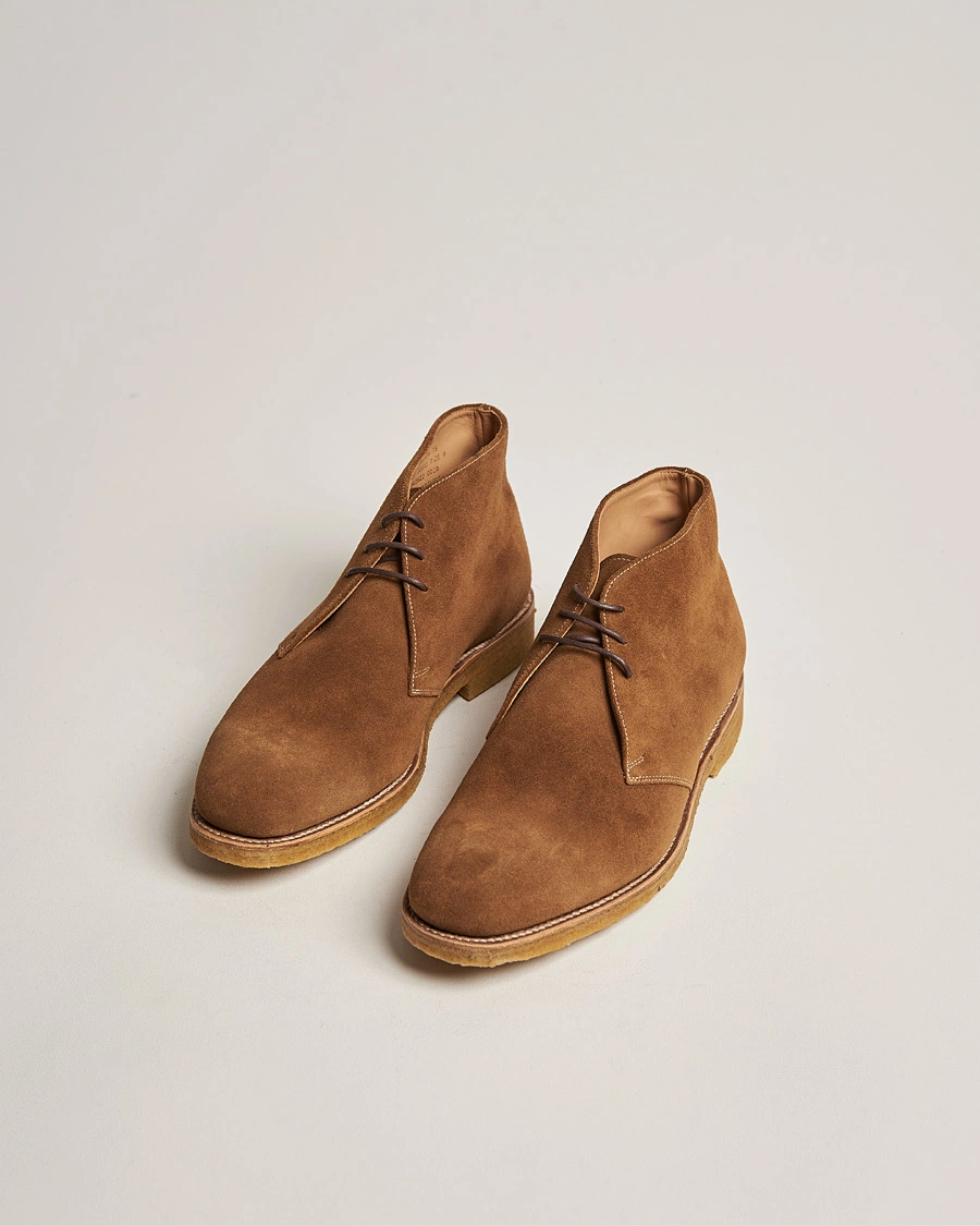 Heren | Handgemaakte schoenen | Loake 1880 | Rivington Suede Crepe Sole Chukka Tan