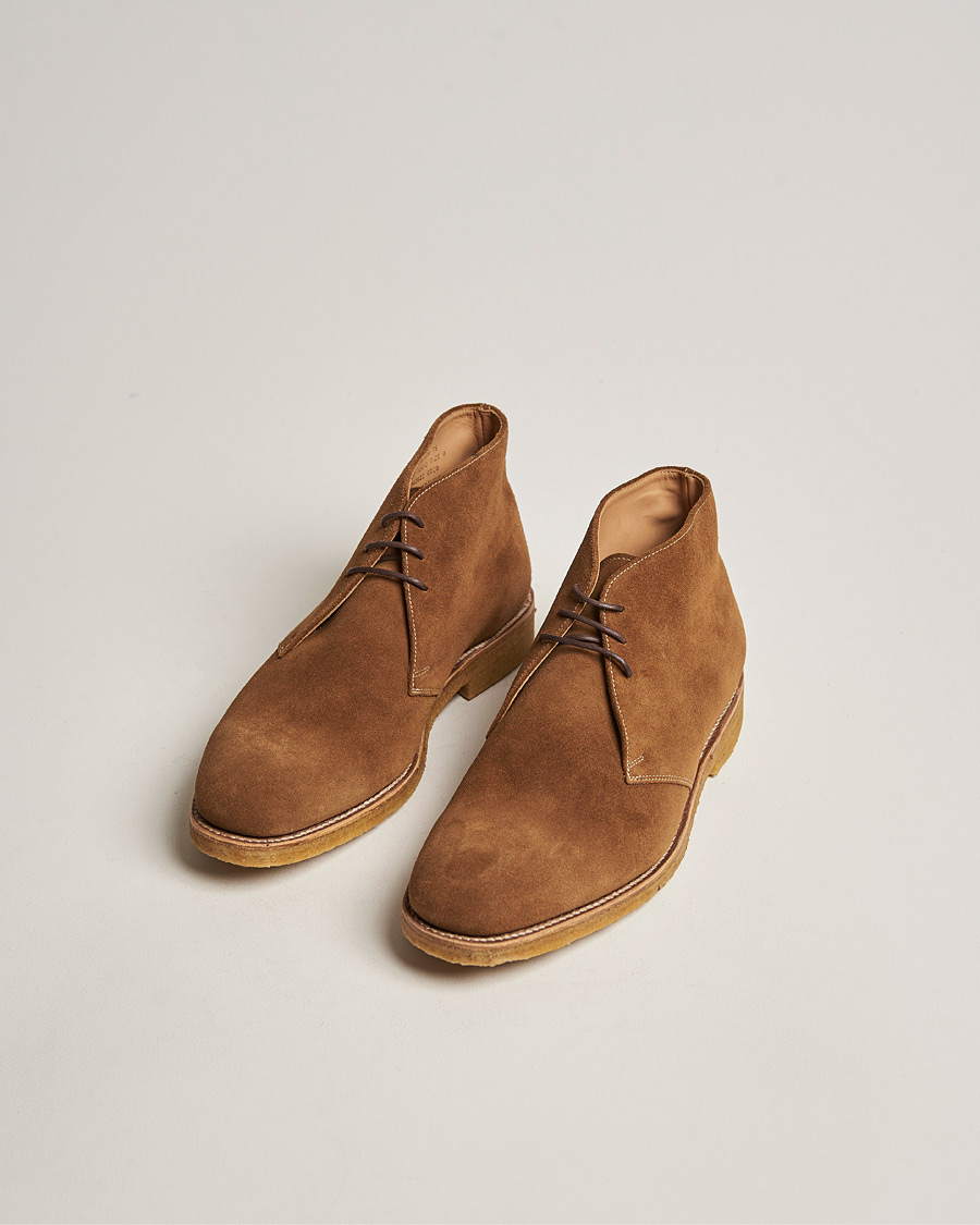 Heren | Afdelingen | Loake 1880 | Rivington Suede Crepe Sole Chukka Tan