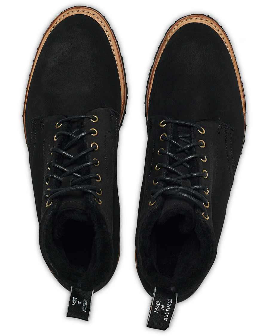 Heren | R.M.Williams Urban Rickaby Shearling Boot Nero Suede | R.M.Williams | Urban Rickaby Shearling Boot Nero Suede