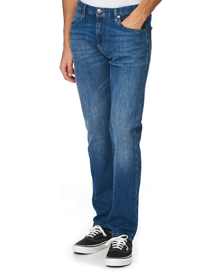 Heren | Jeans | Emporio Armani | Regular Fit Jeans Medium Blue