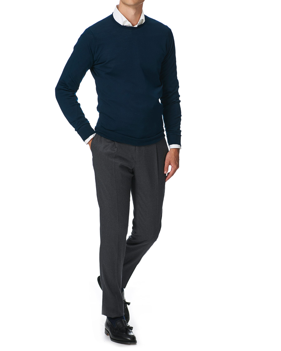 Heren | Truien | John Smedley | Lundy Extra Fine Merino Crew Neck Orion Green