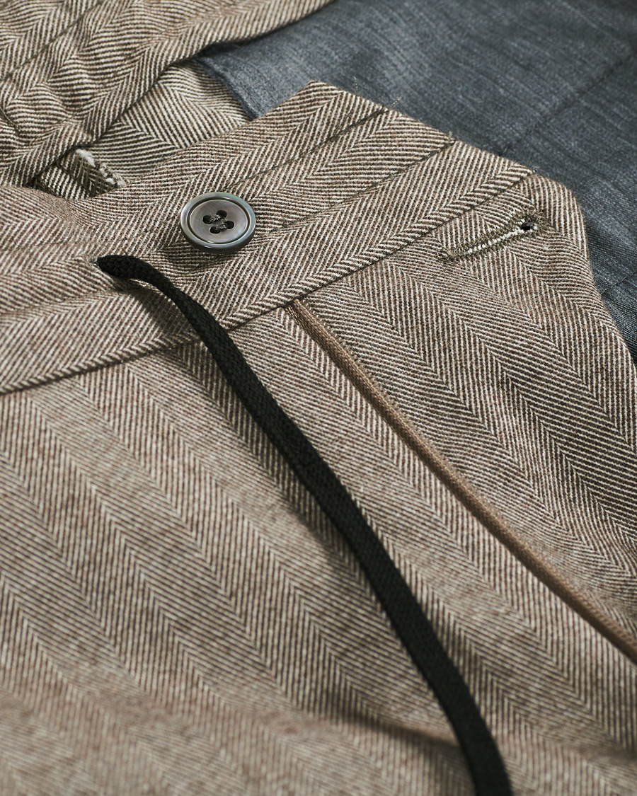 Heren | Broeken | Oscar Jacobson | Nolan Drawstring Herringbone Trousers Light Brown