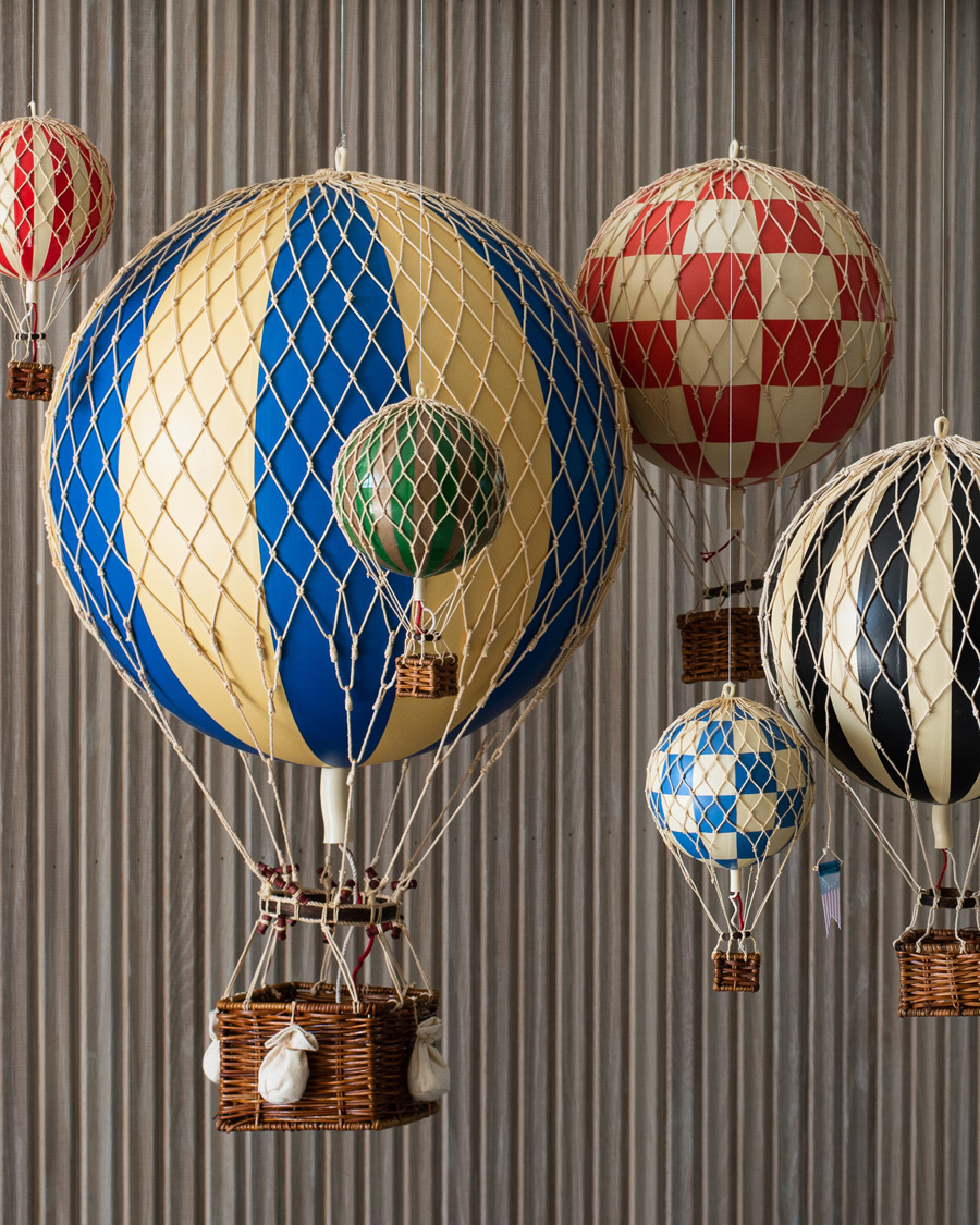 Heren | Kerstcadeaus | Authentic Models | Floating The Skies Balloon Check Blue