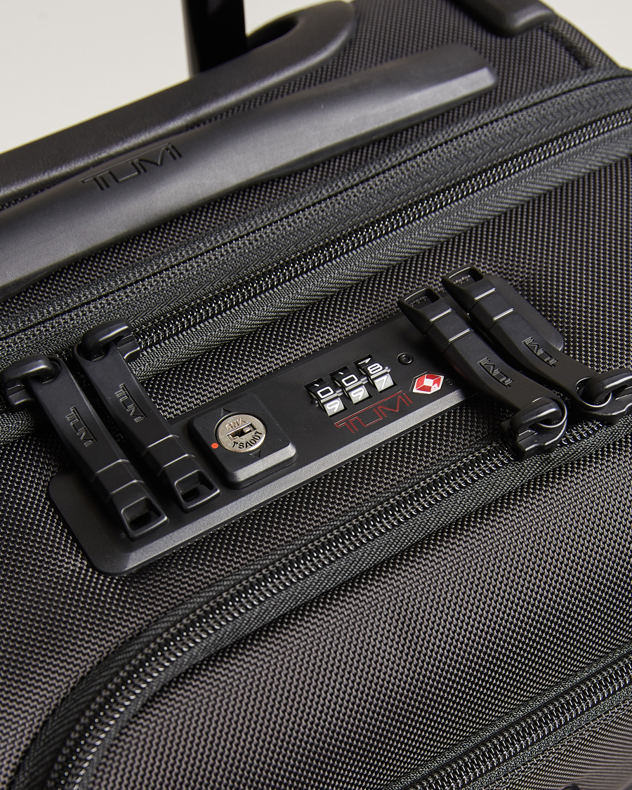 Heren | Tassen | TUMI | International Dual Access 4 Wheeled Carry-On Black